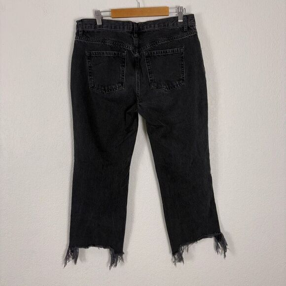 Free People Cropped Distressed Jeans Black Blown Out Knees Size 29 - Picture 11 of 14